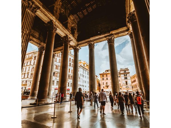 Pantheon Private Guided Tour - Rome's Iconic Ancient Temple