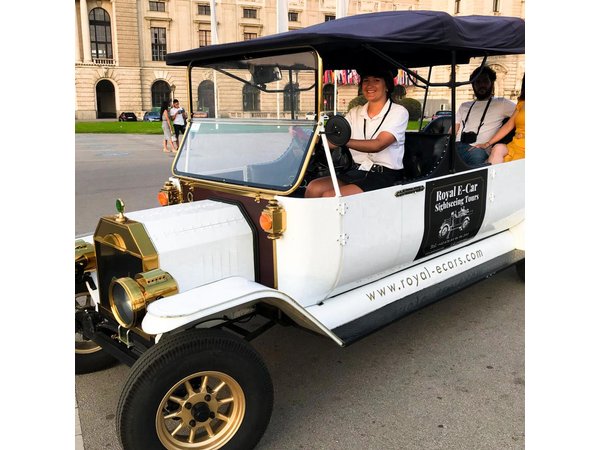 Oldtimer Tour Vienna Gold Tour