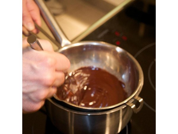 Paris Evening Cooking Class French Dinner and Market Visit Option