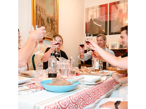 Typical Dining & Cooking Demo at Local's Home in Rome