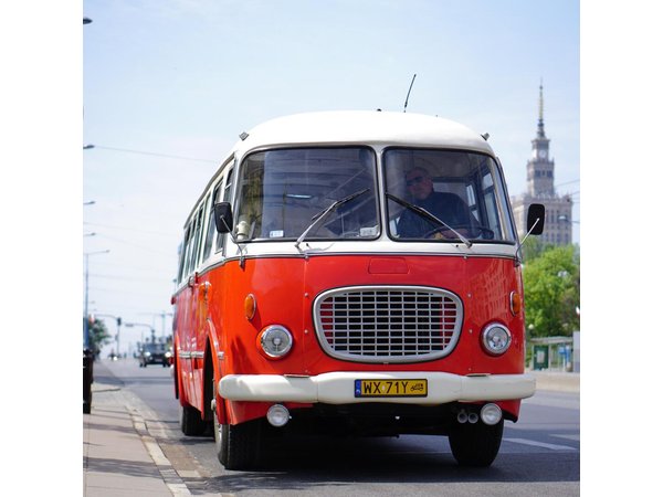 Warsaw City Sightseeing in a Retro Bus