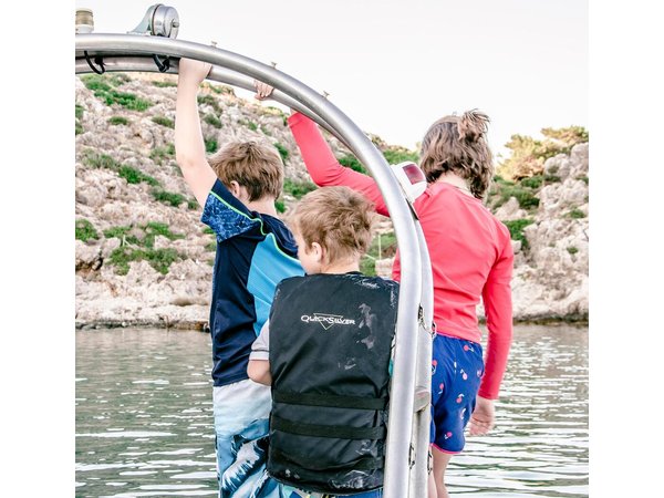 Private boat trip Chania - Thodorou - Lazaretta (price per group-up to 9 people)