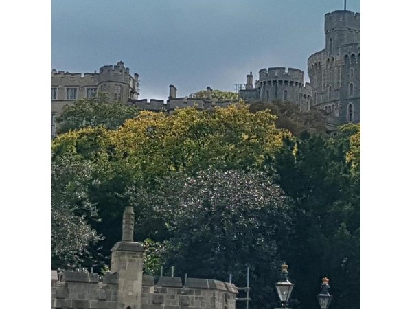 Luxury Private Vehicle Day Hire:London to London Stopover Windsor and its Castle