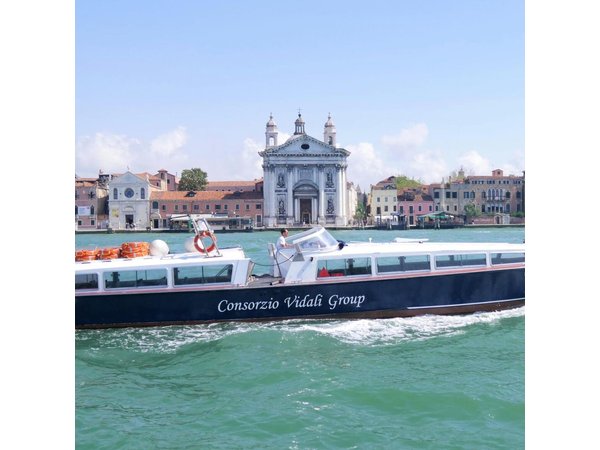 Full-Day Venice Lagoon Tour: Visit Murano, Burano and Torcello
