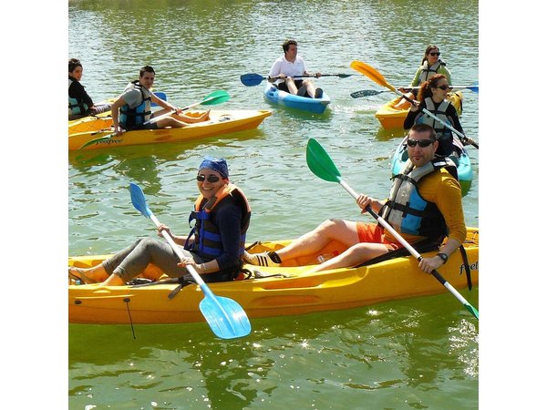 Sevilla 2 Hour Kayaking Tour on the Guadalquivir River
