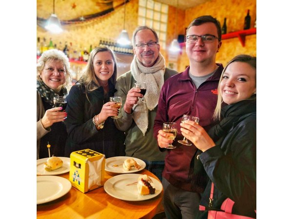 Barcelona Private Food & Drink Tour: Traditional Taverns & Tapas