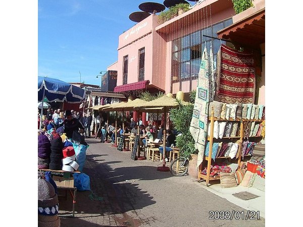 Marrakech Souks and Hidden Sites -Half Day
