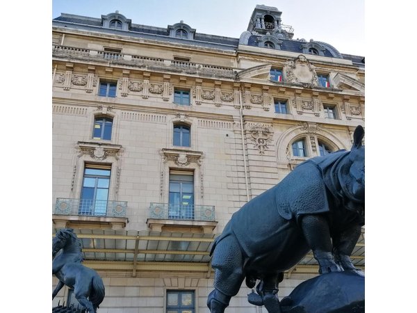 Kid-Friendly Paris Orsay Museum Tour with Expert Guide