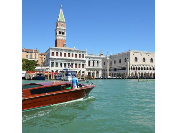 Venice Airport VCE to Venice Hotels Transportation