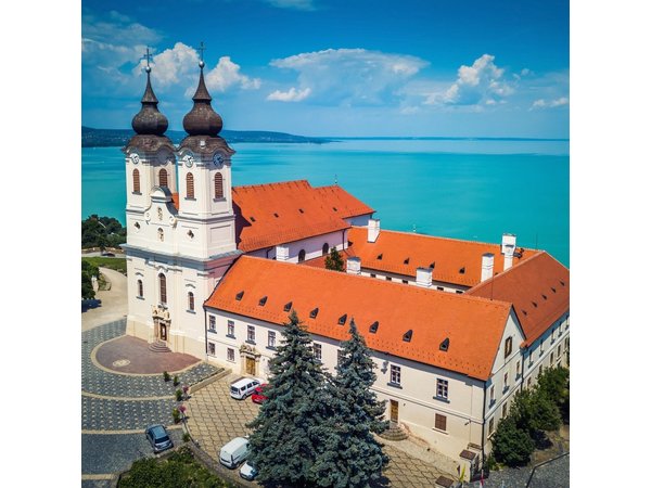 Budapest to Lake Balaton and Porcelain Museum Private Day Tour