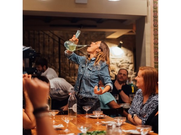 Barcelona Tapas & Wine Walking Tour with Optional Flamenco