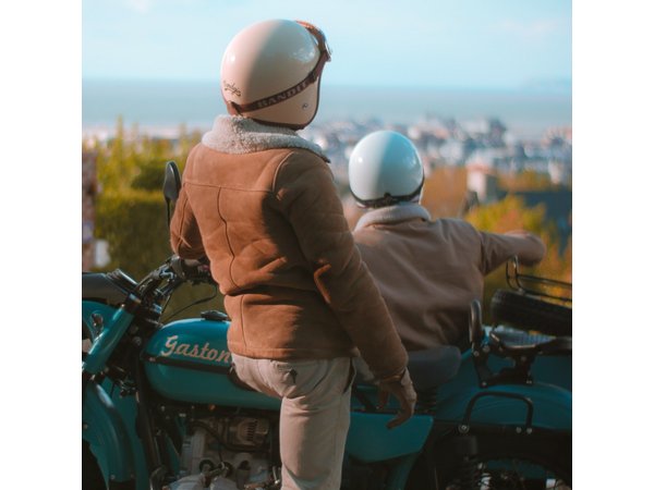 Private tour: visit Deauville in a sidecar