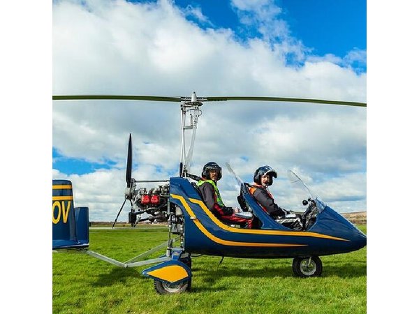 1 Hour Gyrocopter Flight from Brighton to Beachy Head