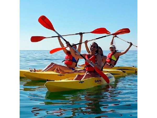 Group Scenic Sea Kayaking in Cascais, Lisbon