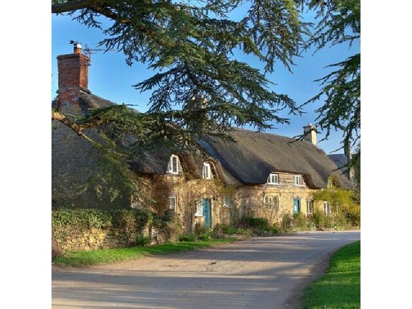 Explore The Cotswolds: Private Day Trip from London