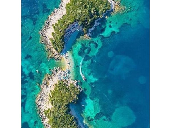 Saranda, Blue Eye and Ksamil Tour From Tirana and Durrës