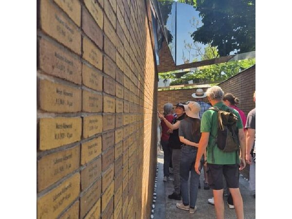Anne Frank Walking Tour in Amsterdam