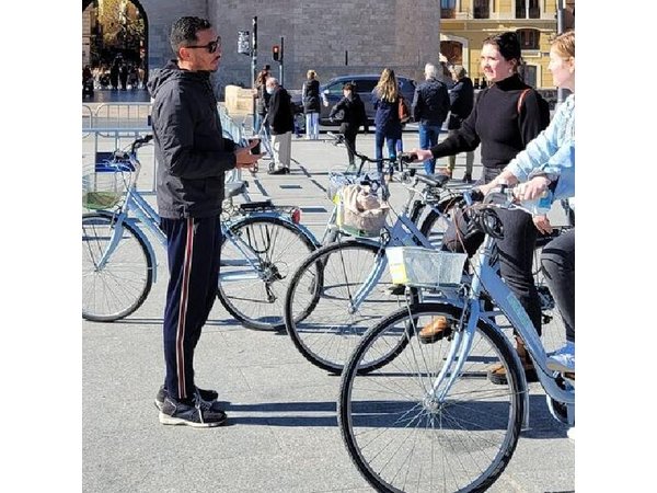 Fun Bike Ride Through Valencia