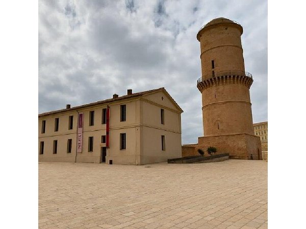 Marseille City Self-Guided Walking Tour