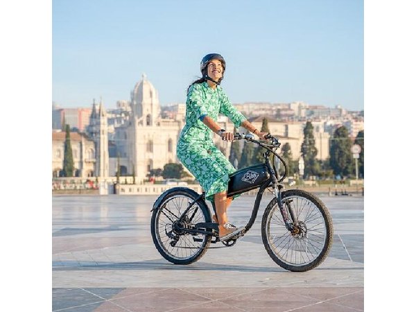 Lisbon Regular or Electric Bike Rental