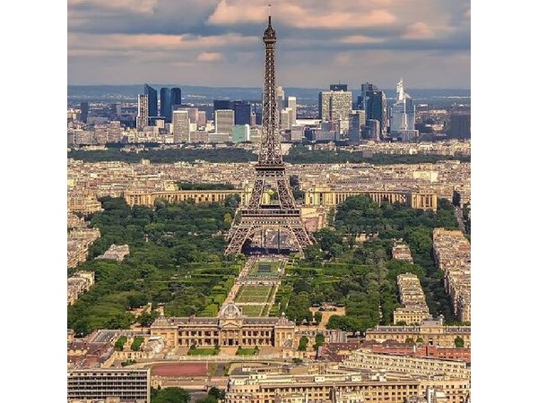 Private Paris Landmarks & Hidden Gems Tour