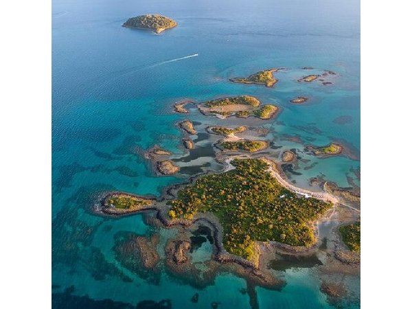 Athens: Lichadonisia Islets Day Tour with Boat & Thermal Spa Pool