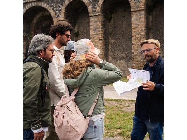 Pompeii & Herculaneum by Train from Rome with Pizza Lunch