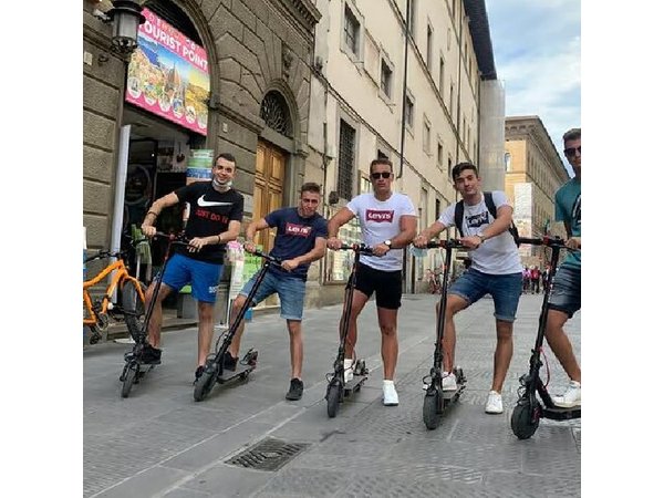 Discover Florence on an Electric Scooter Tour