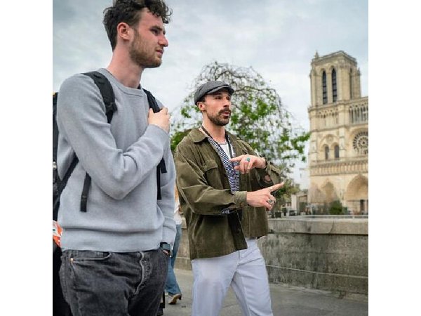 Paris: Pastries & Damnations - A Sweet Tour of the Old City