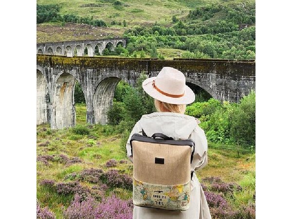 Edinburgh: Glenfinnan Viaduct, Glencoe & Fort William Guided Tour