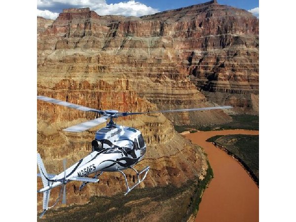 Grand Canyon West Rim Luxury Helicopter Tour from Las Vegas