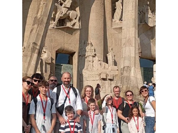 Barcelona: Skip-the-Line Sagrada Família Small Group