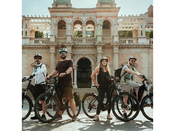 Premium E-Bike Rental in Budapest