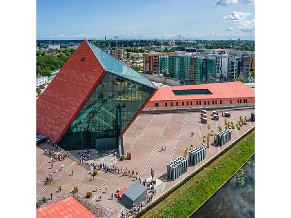 Museum of the Second World War Gdansk Private Tour & Tickets