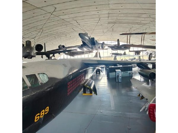 Duxford IWM Air Museum & Airfield Private Car Easy London Pickup