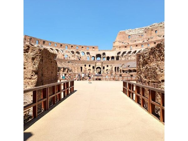 Rome: Colosseum Express Gladiator Arena-Small Group/Private Tour