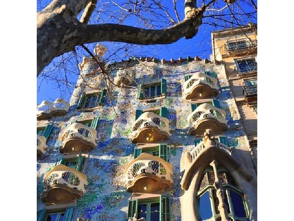Barcelona Architecture Tour: Insider Secrets with Local Architect