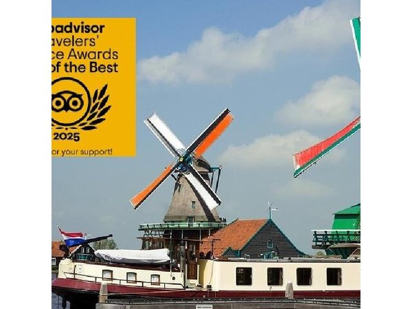 Day Trip from Amsterdam to Zaanse Schans Windmills and Volendam