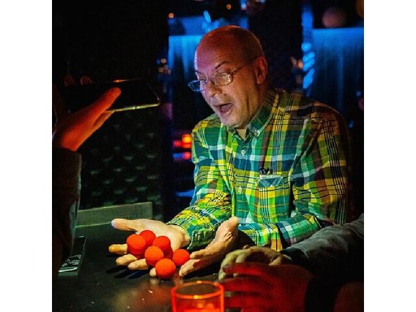 Magic Shows in English at Sofia