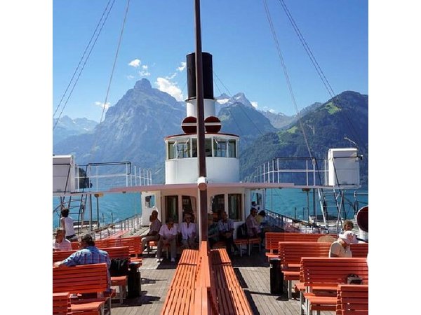 Ultimate Lucerne Experience: City Tour and Lake Cruise