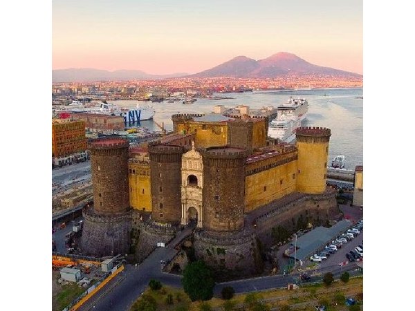 Panoramic and Historical Vespa Tour Naples