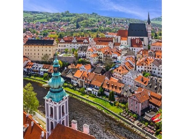 Český Krumlov Tour from Prague