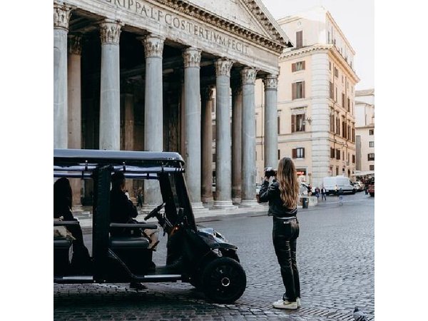 ROME: Golf-Cart Private Tour