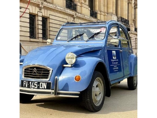 Paris in Citroen 2CV Authentic and Vintage Experience