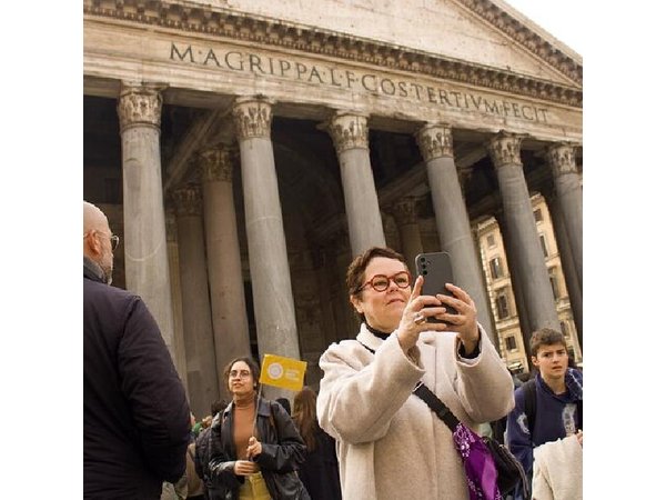 Rome Walking Tour: Pantheon, Trevi, Navona & Hidden Gems