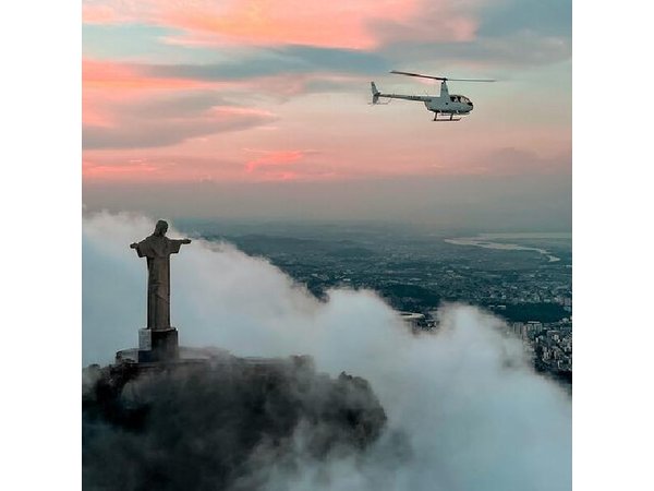 Rio de Janeiro: 35 min Private Helicopter Tour Christ