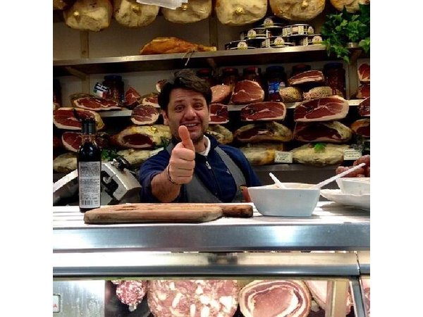 Florence Afternoon Food & Wine Tasting with Walking Tour