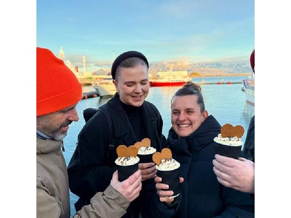 Reykjavík Food Tour with 5 Authentic Local Tastings & Secret Dish