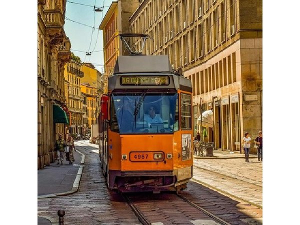 Milan City Tour by Historic Tram - Semi Private tour