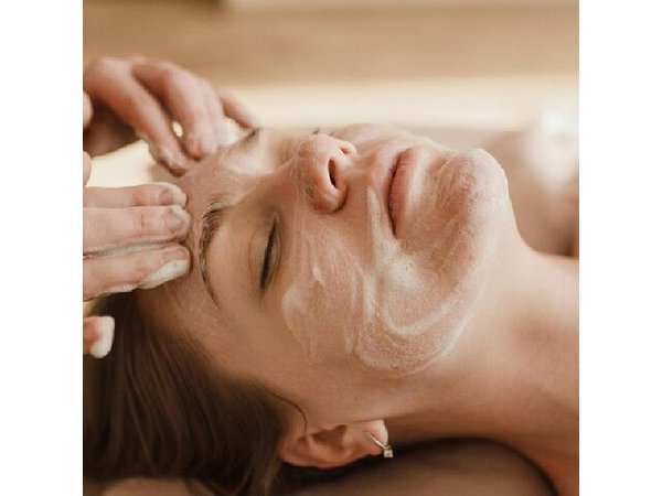 Relaxing Massage Experience in Cartagena Private Spa Session